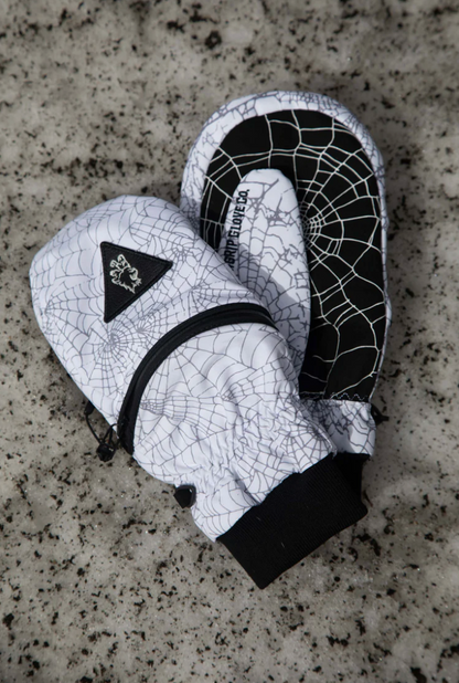 Deathgrip Ghoul Mitt 25 Web