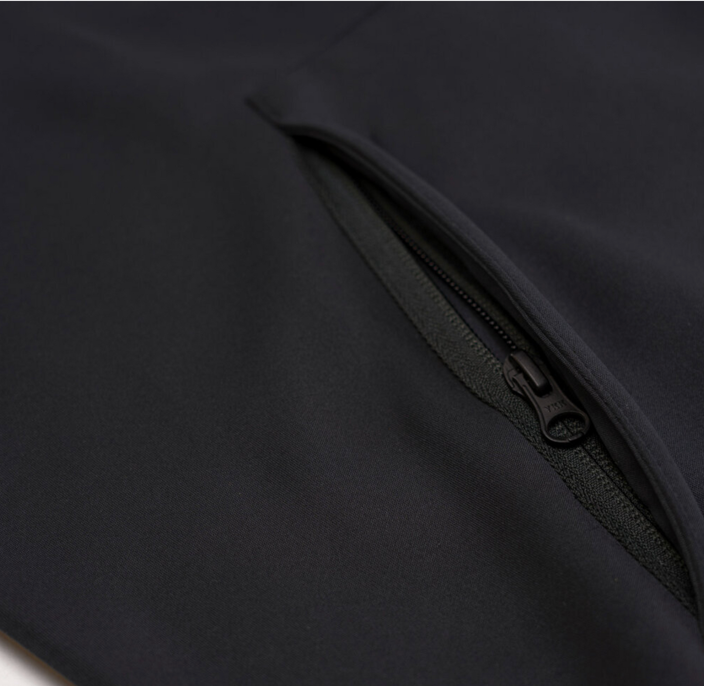Horsefeahters Barry DWR Sweatshirt Team Black