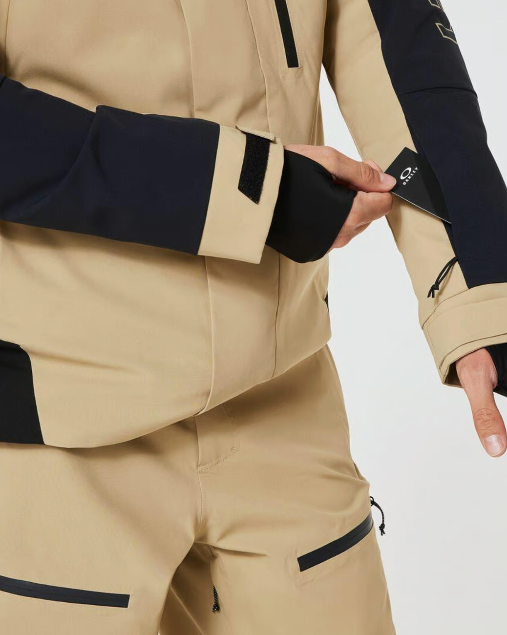 Oakley TNP TBT Insulated Jacket Pebble