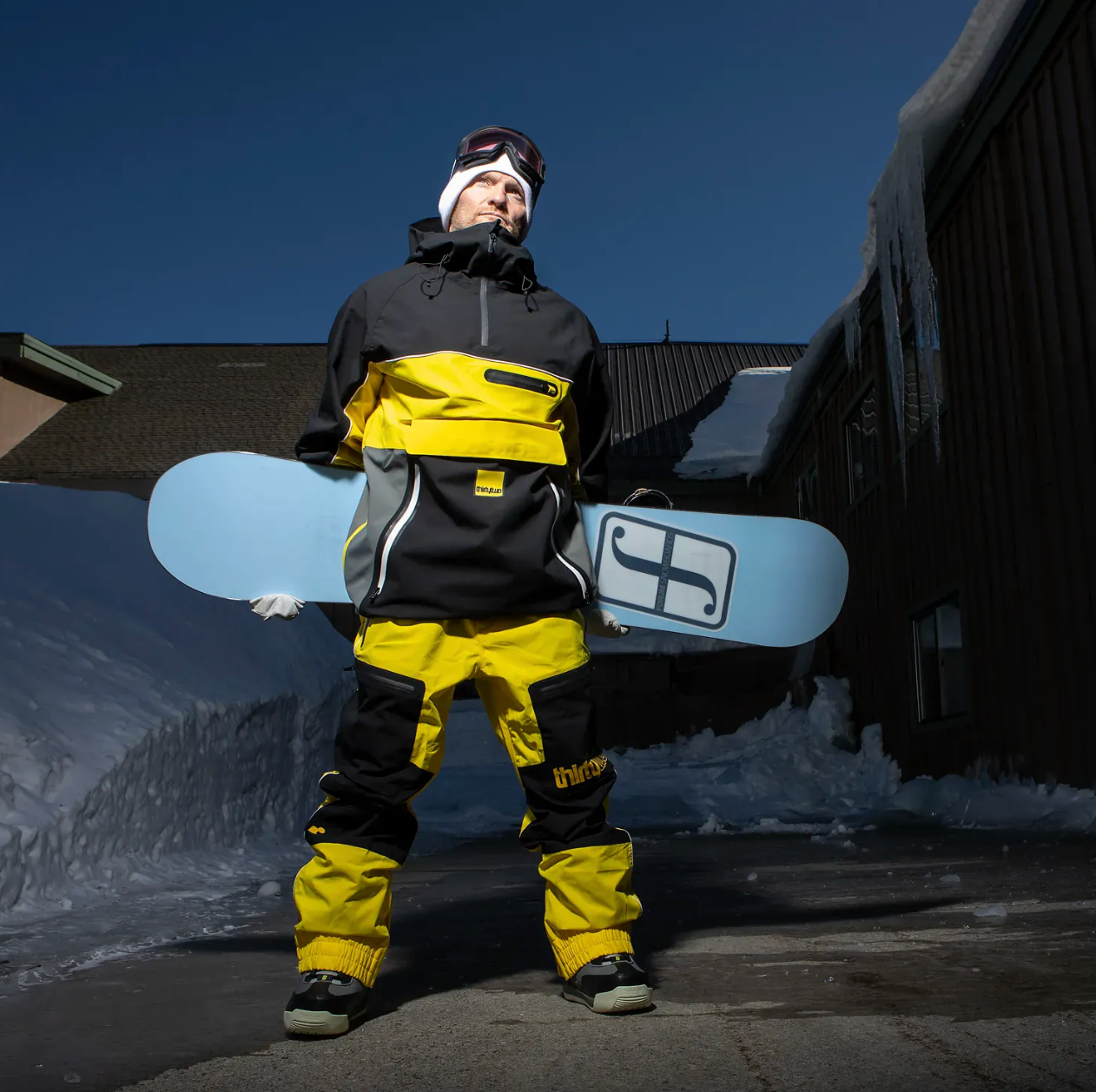 ThirtyTwo Anorak Light x Walker Black Yellow